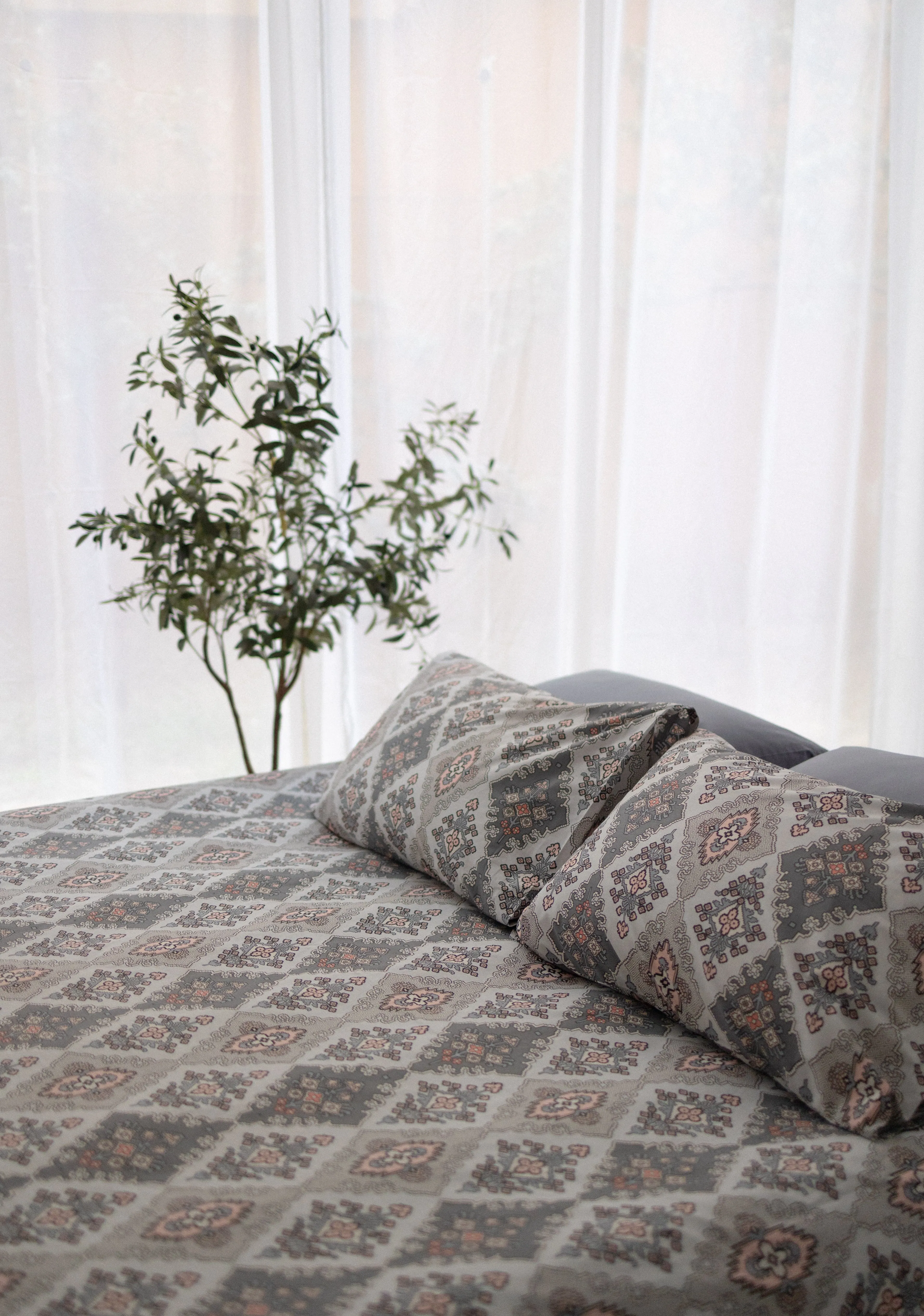Arabesque Flat Bedsheet