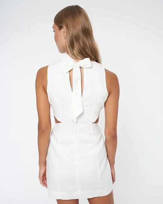 Aria Side Cutout Dress / Chalk