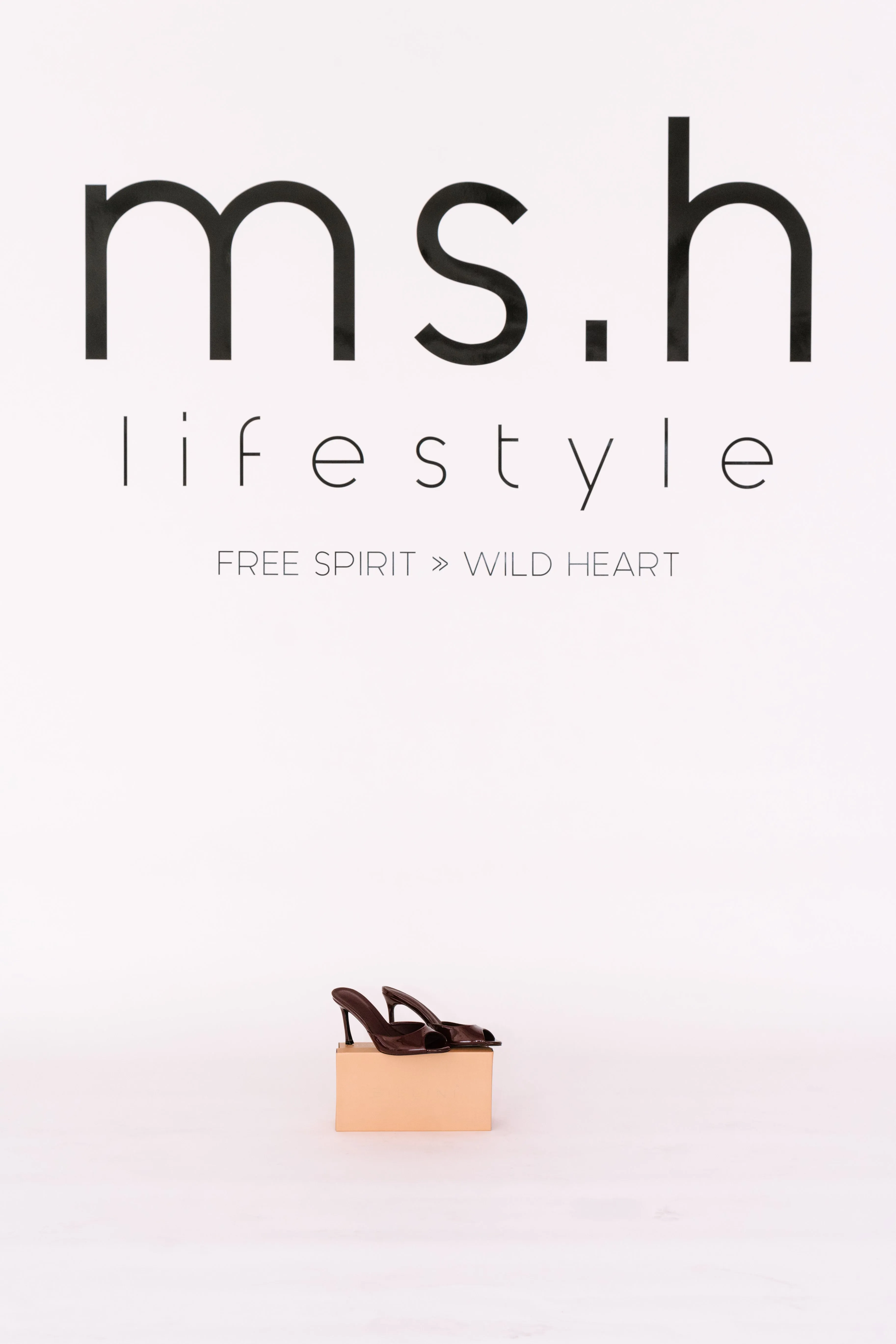 ARNI HEELS | WINE PATENT | BILLINI
