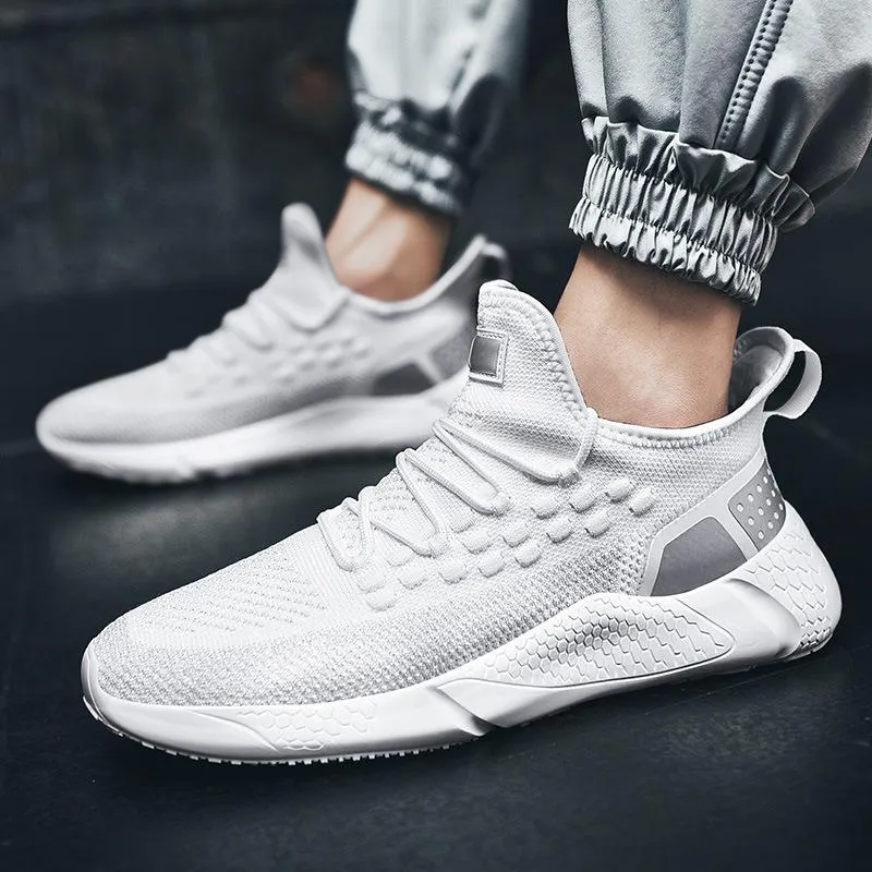 Breathable flying mesh sneakers