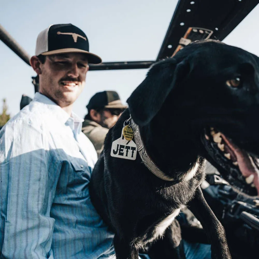 Bull Spurs Icon Hat: Black/Putty