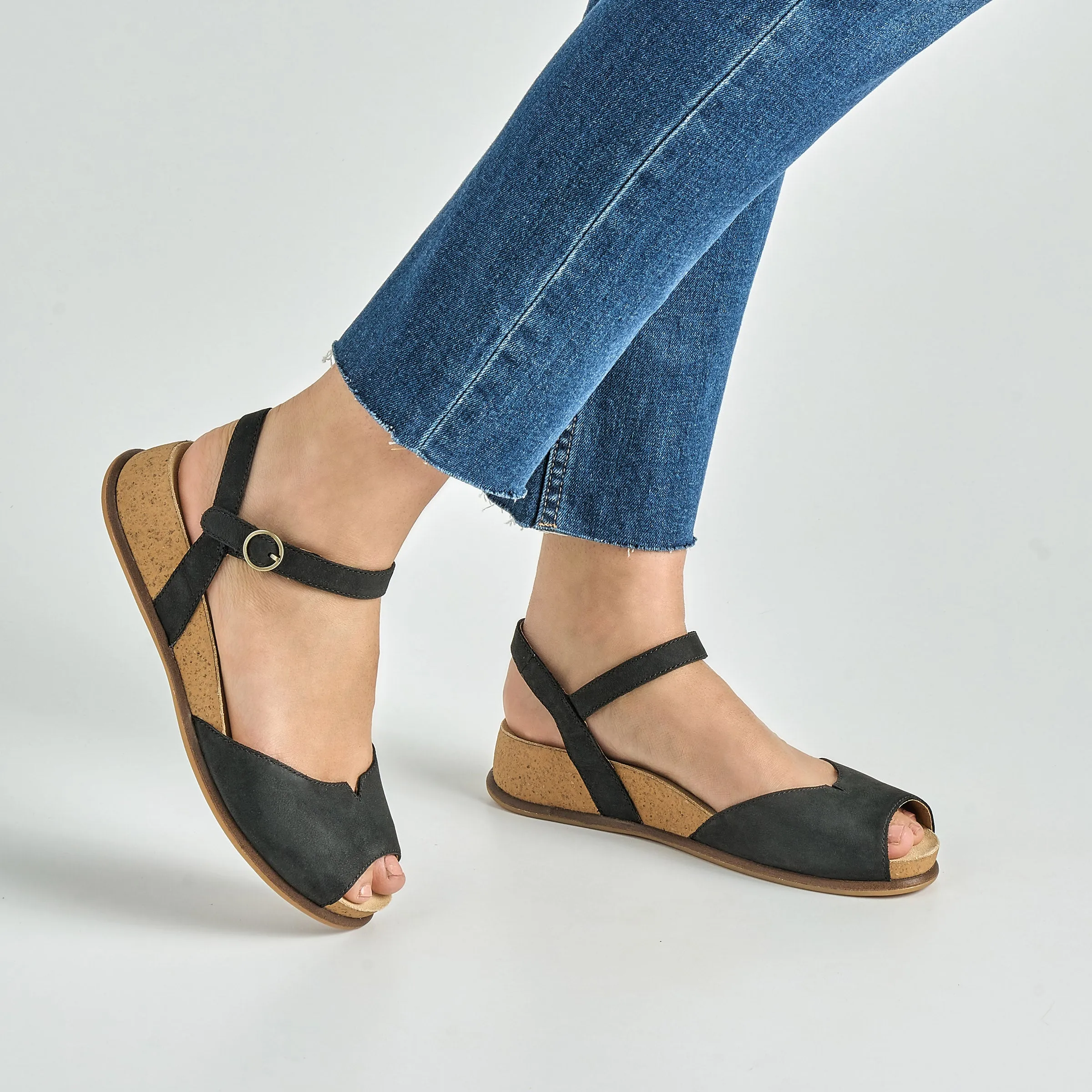 Cass Black Milled Nubuck