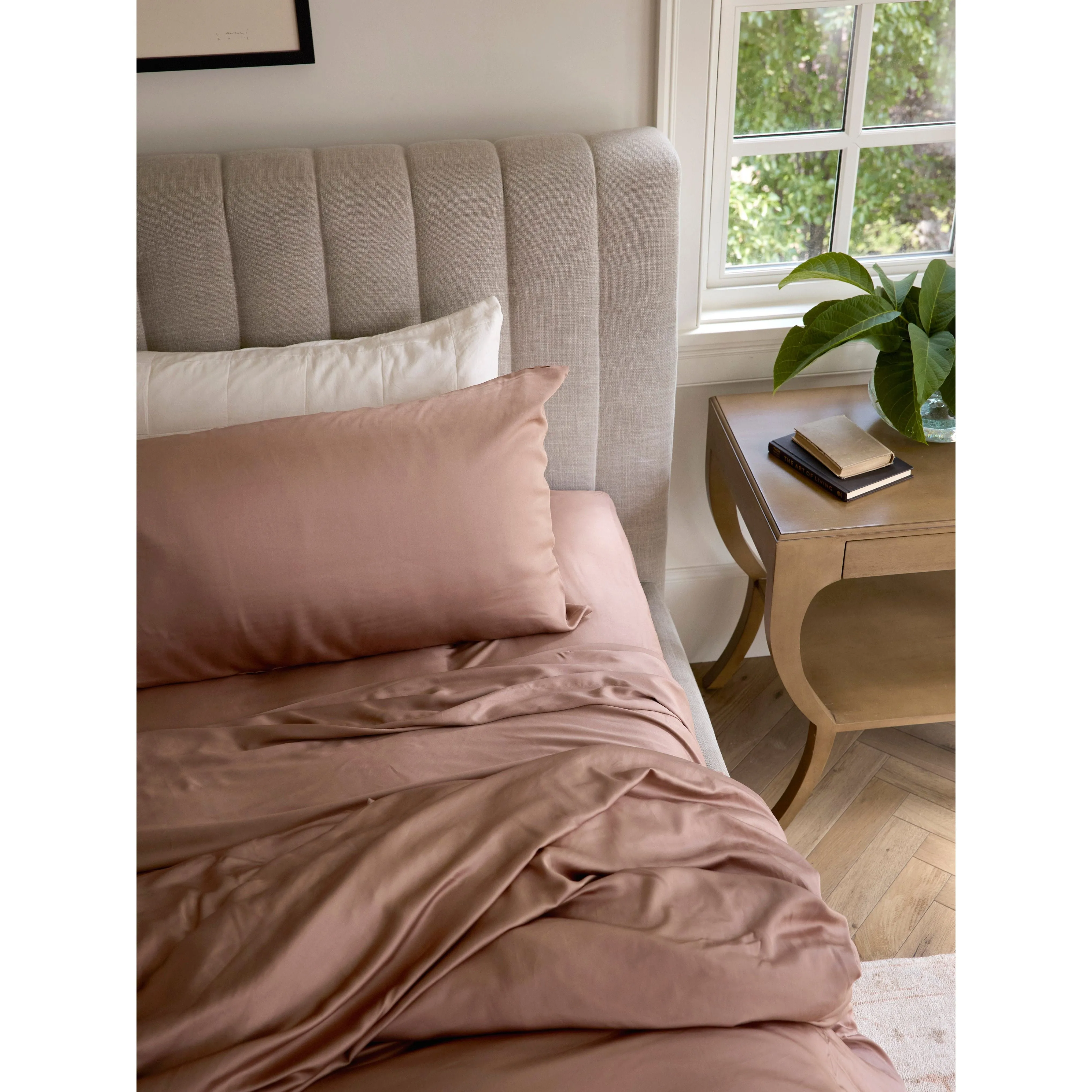 Cozy Earth Bamboo Sheet Sets Available in Queen and King Sizes