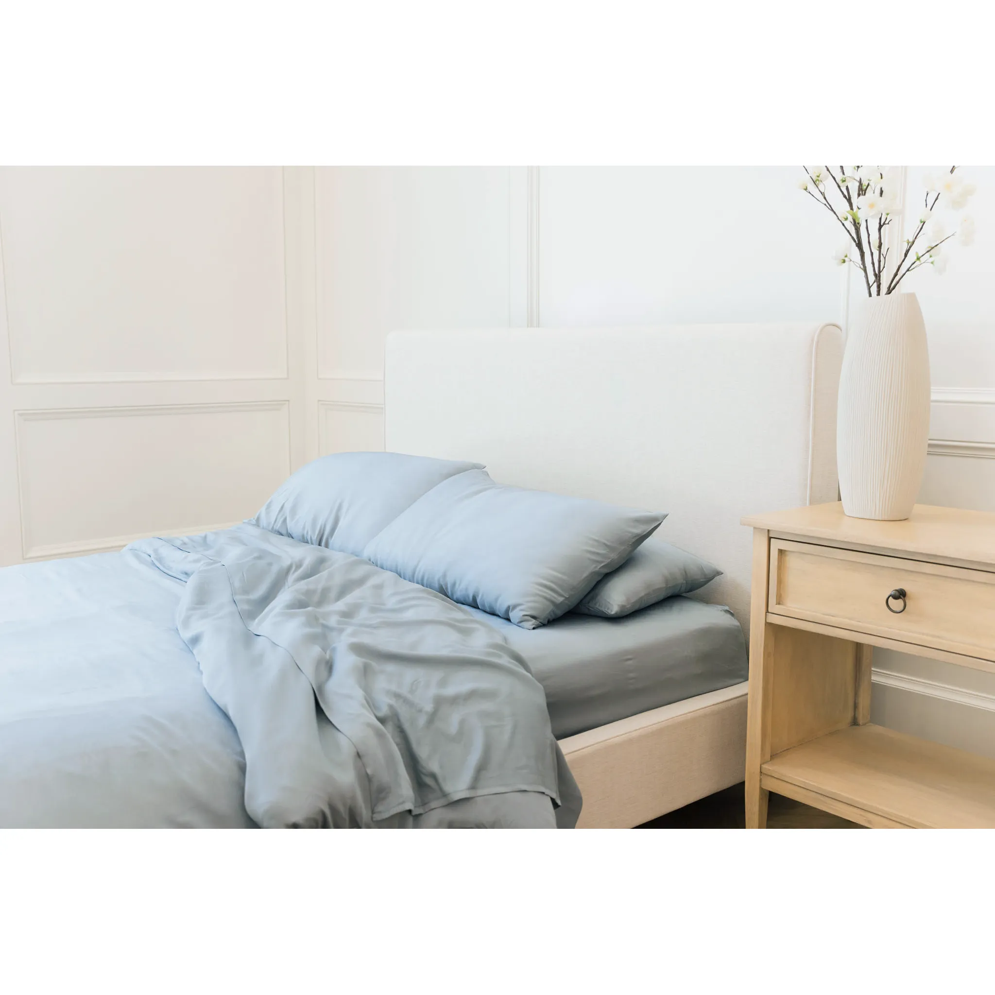 Cozy Earth Bamboo Sheet Sets Available in Queen and King Sizes
