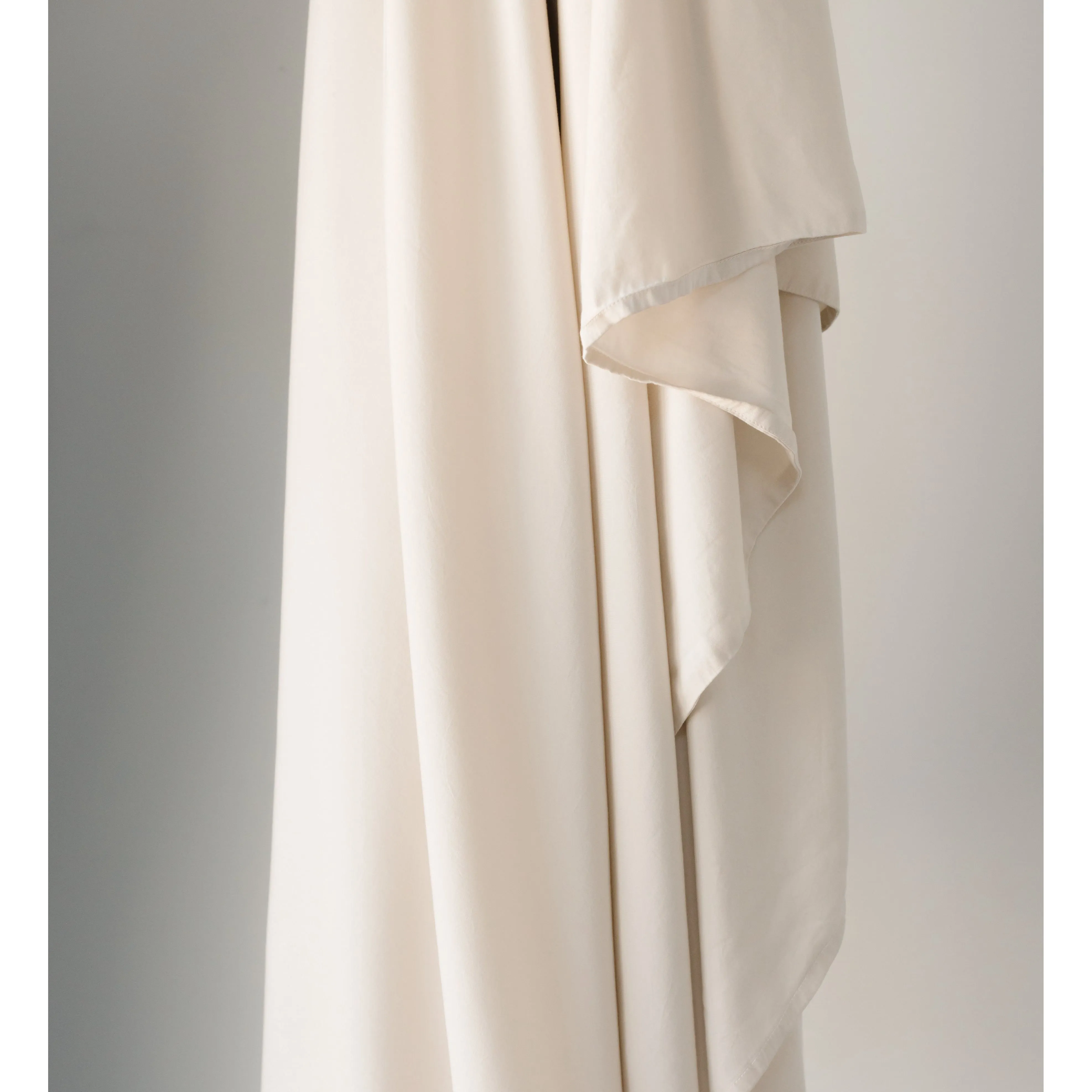 Cozy Earth Bamboo Sheet Sets Available in Queen and King Sizes