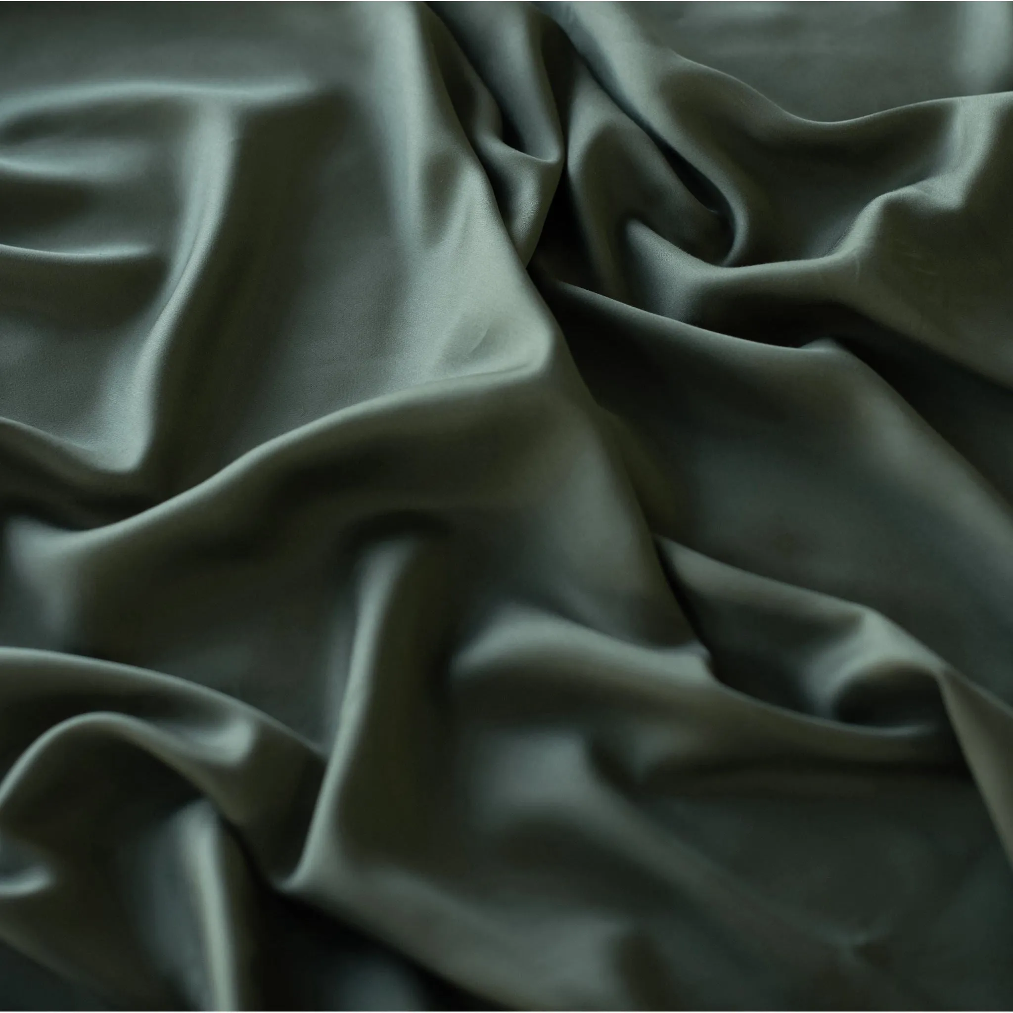 Cozy Earth Bamboo Sheet Sets Available in Queen and King Sizes