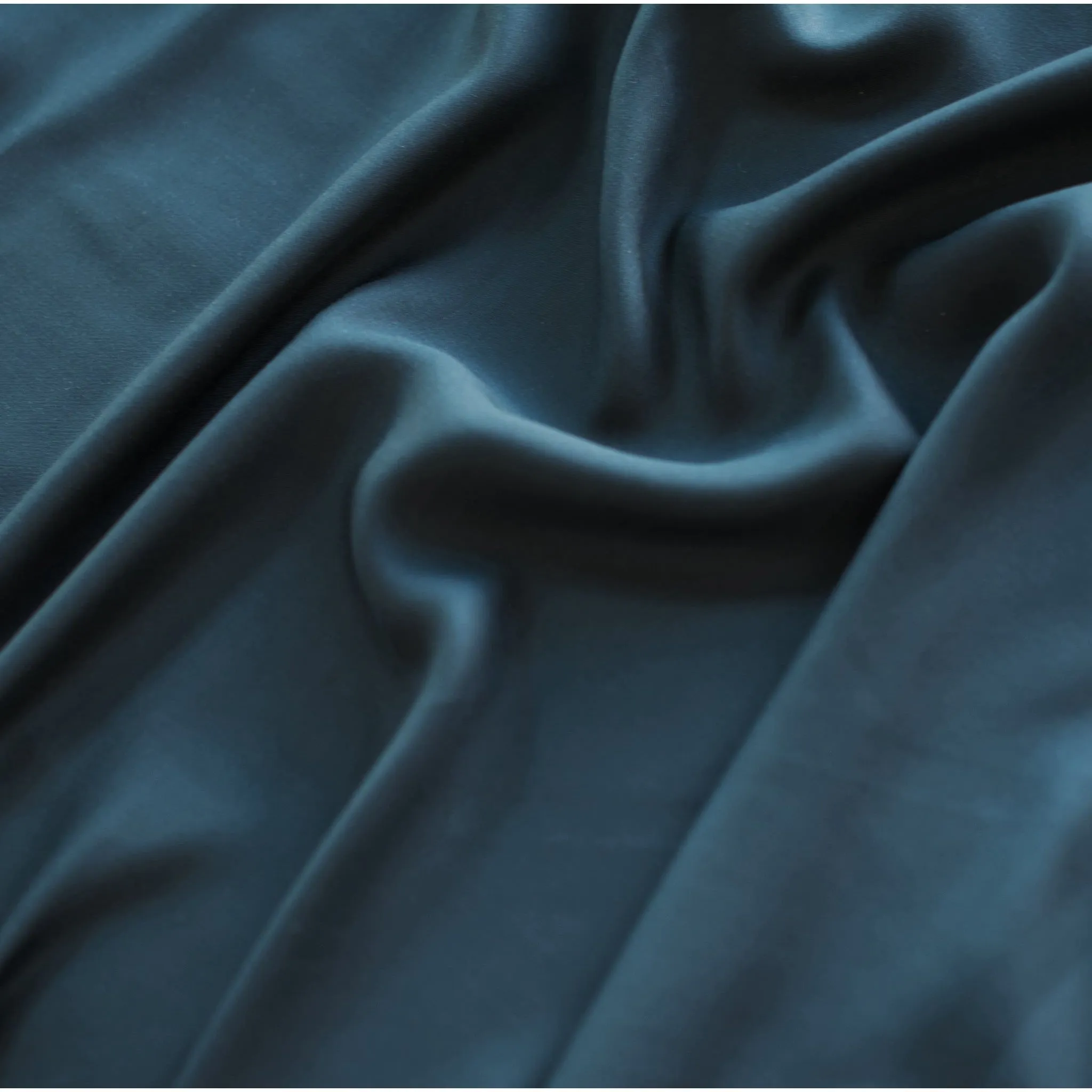 Cozy Earth Bamboo Sheet Sets Available in Queen and King Sizes