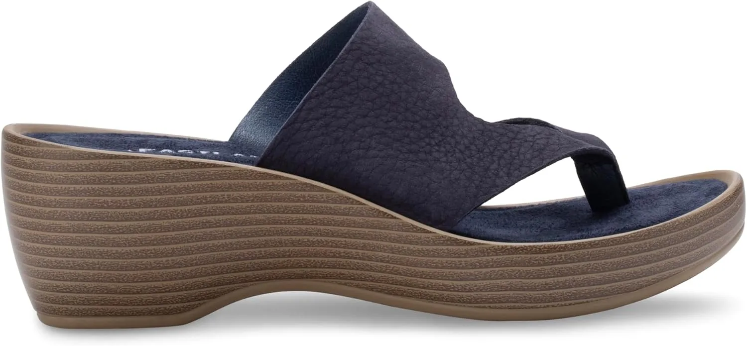 Eastland Women's Laurel Wedge Sandal