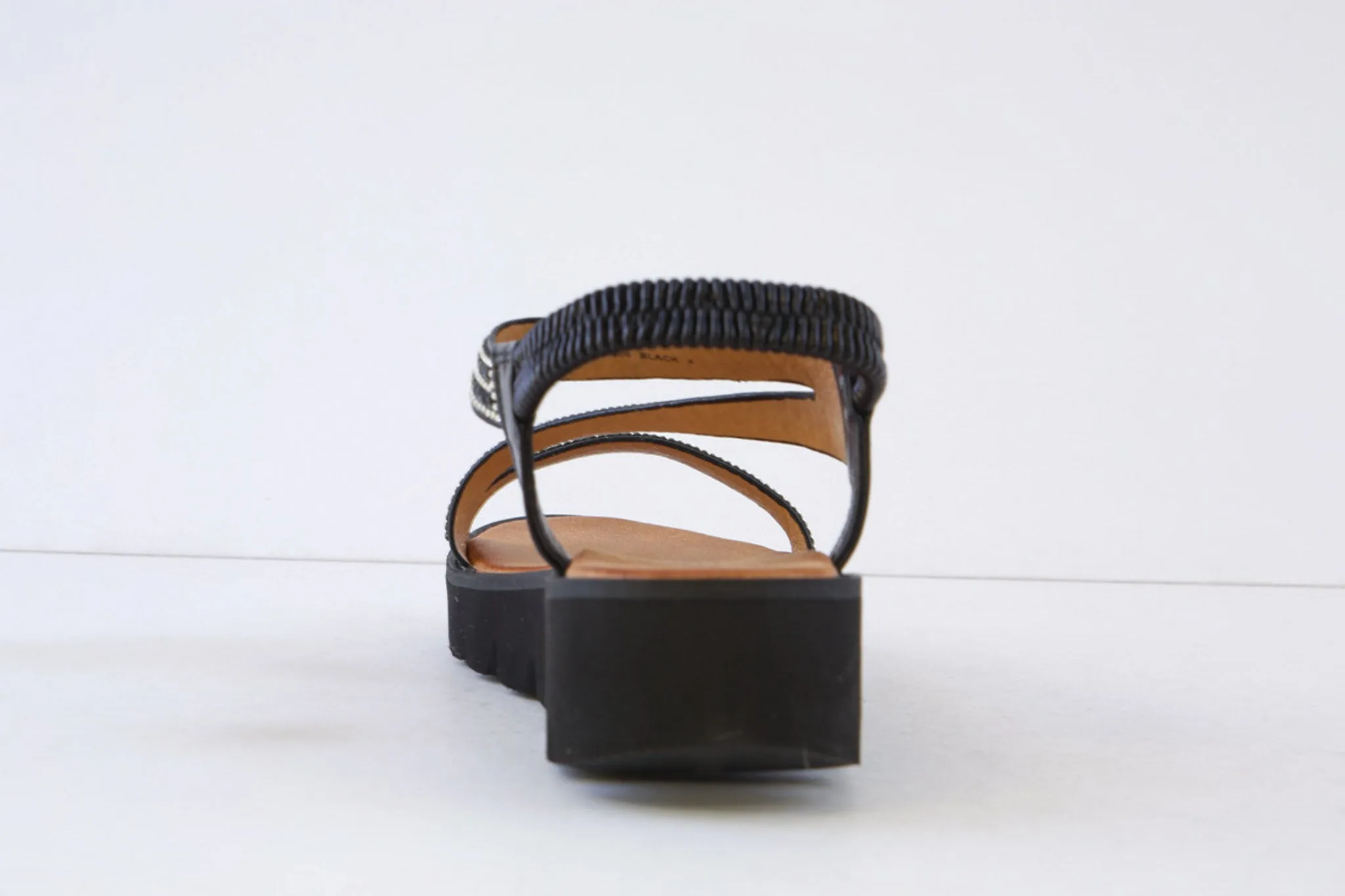 HEAVENLY FEET - FRESCO FLAT FASHION SANDAL - BLACK