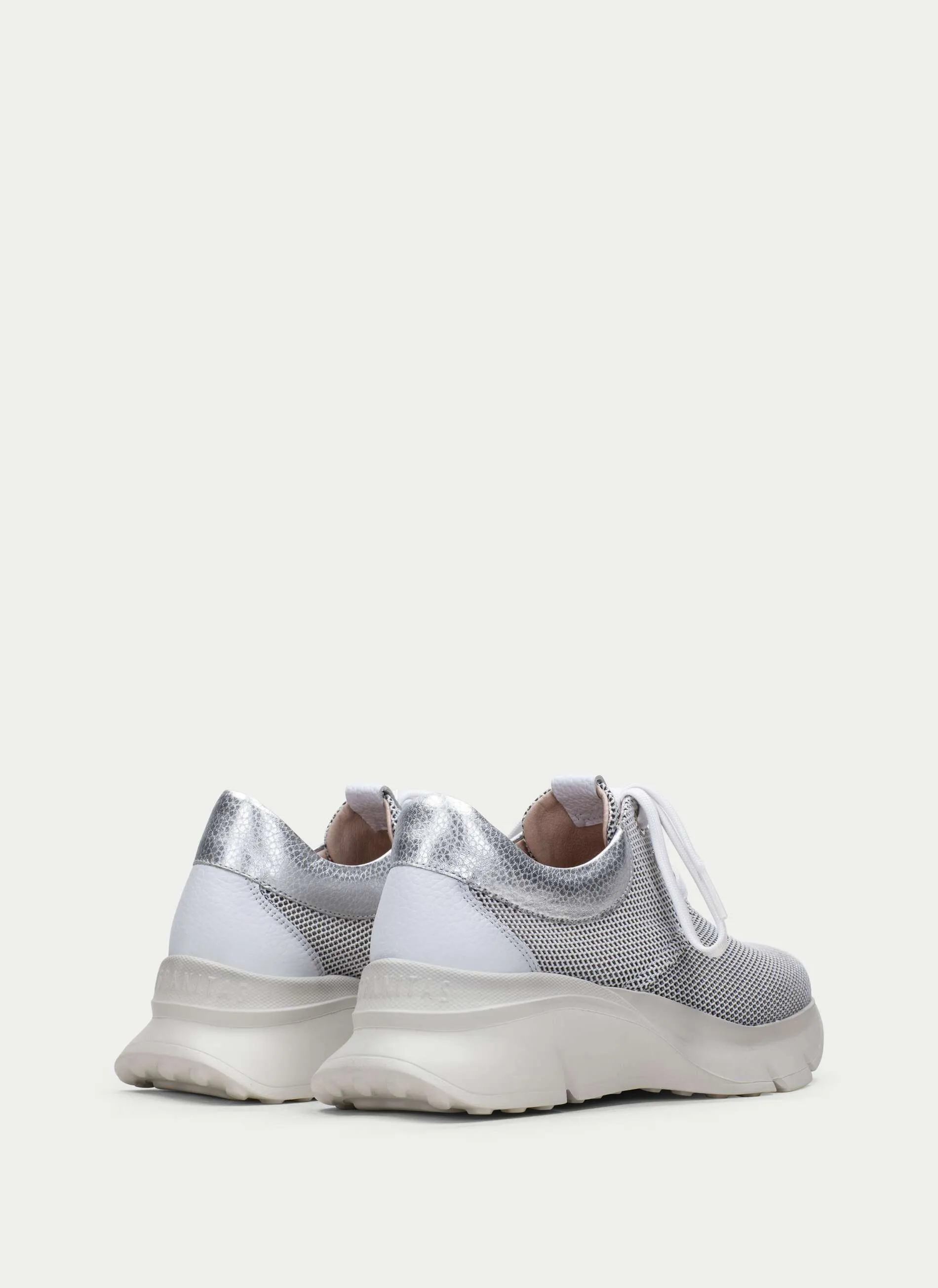Hispanitas HV243446W-Trainer