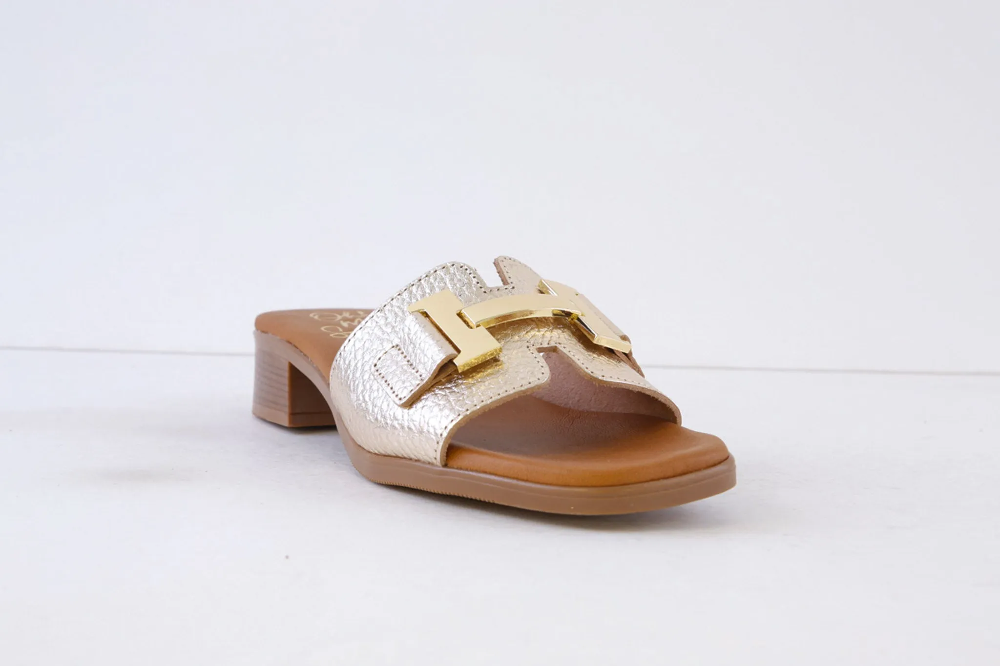 OH MY SANDALS - 5605 LOW HEEL MULE - GOLD