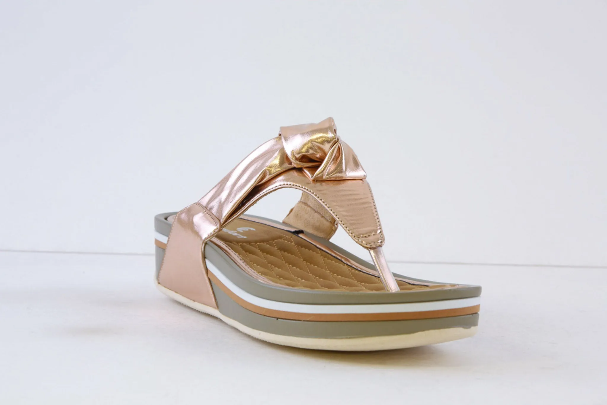 P-COMFORT - WW1660 KNOT TRIM WEDGE TOE-POST MULE - ROSE GOLD