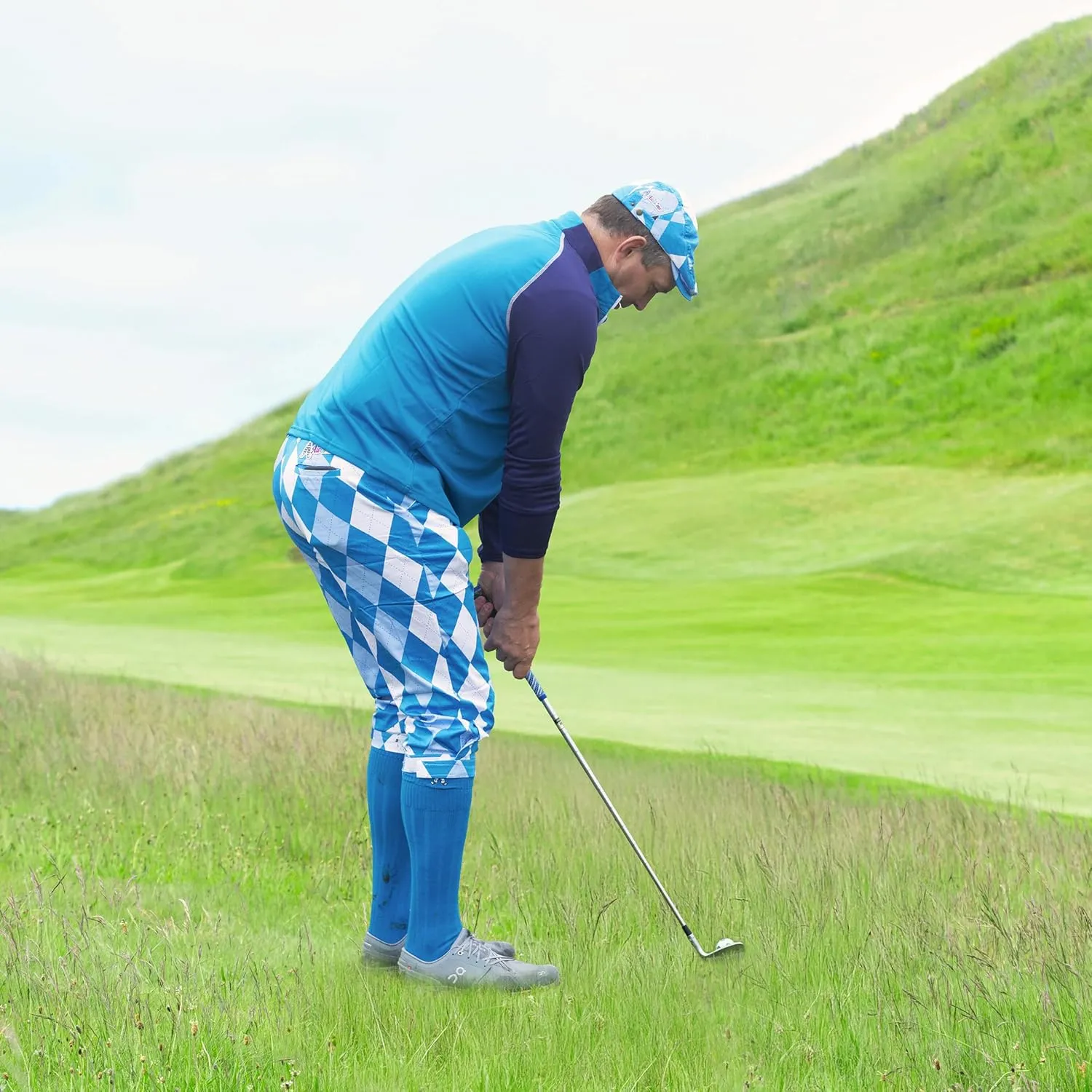 Royal & Awesome Men's Golf Knickers