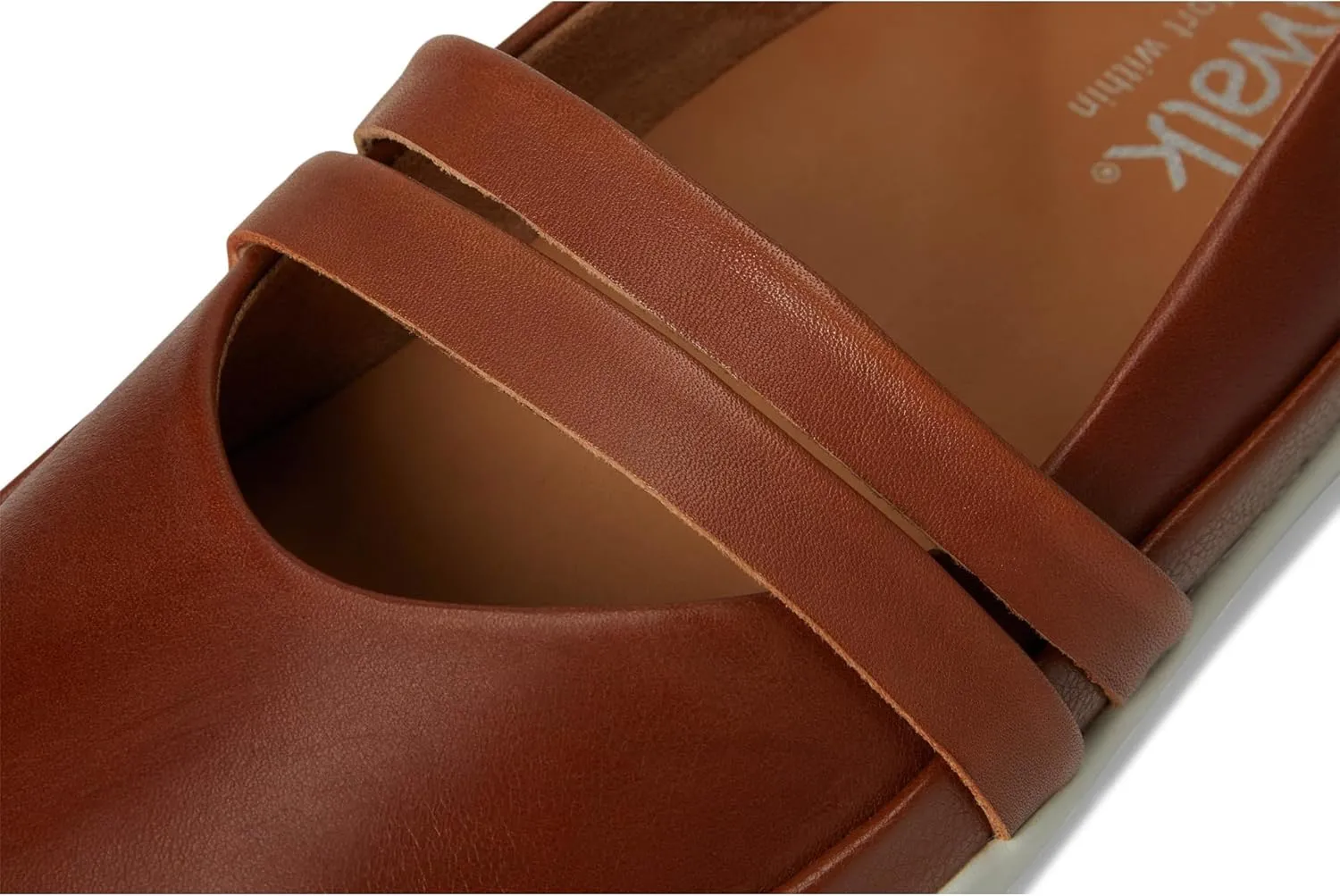 SoftWalk Women's Devon Mary Jane Flat