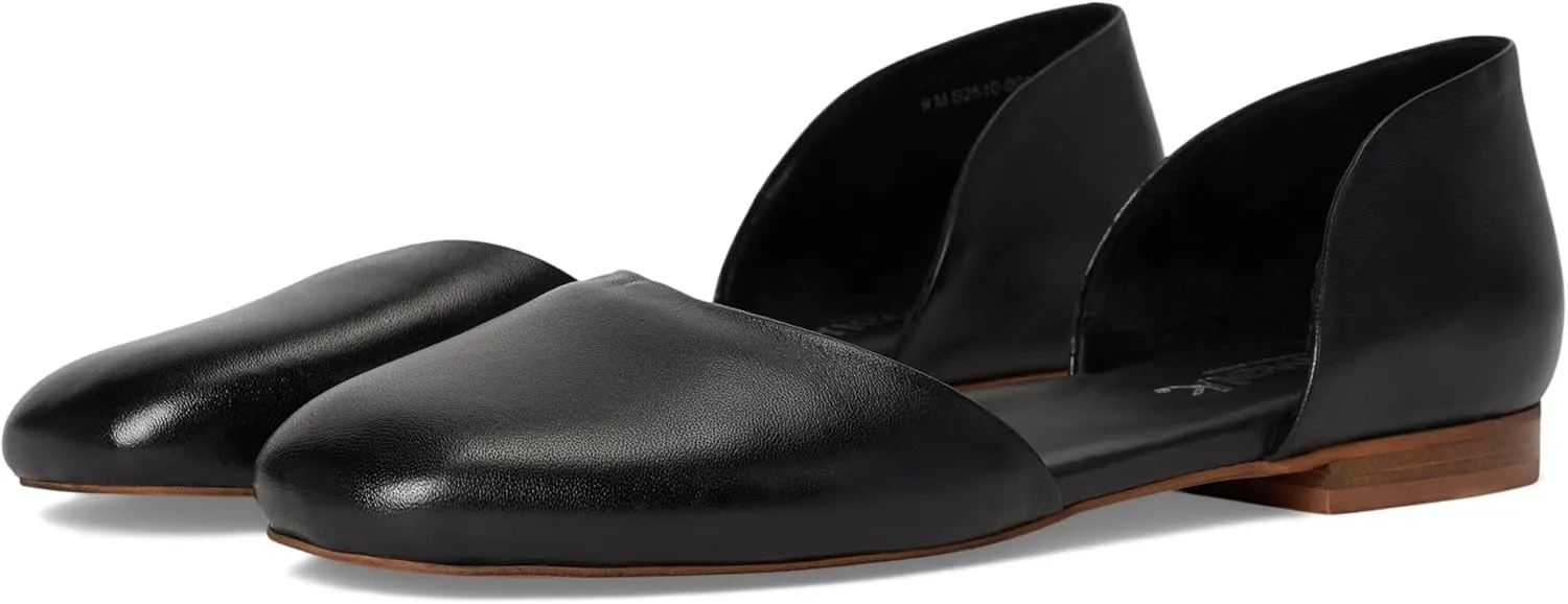 SoftWalk Women's Kamari Ballet Flat