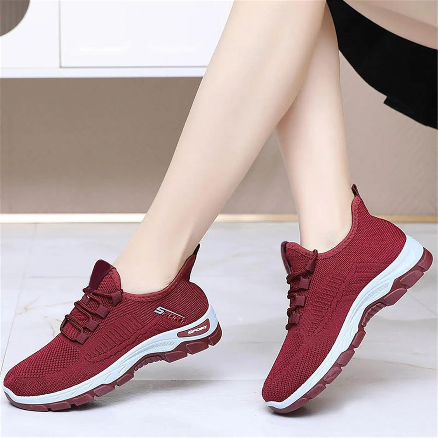 Womens Slip On Sneakers Wide Toe Box Shoes Extra Wide Width Sneakers Air Cushion Road Running Shoes Ultra Light Tennis Gym Workout Training Shoe Breathable Walking Shoe with Arch Support