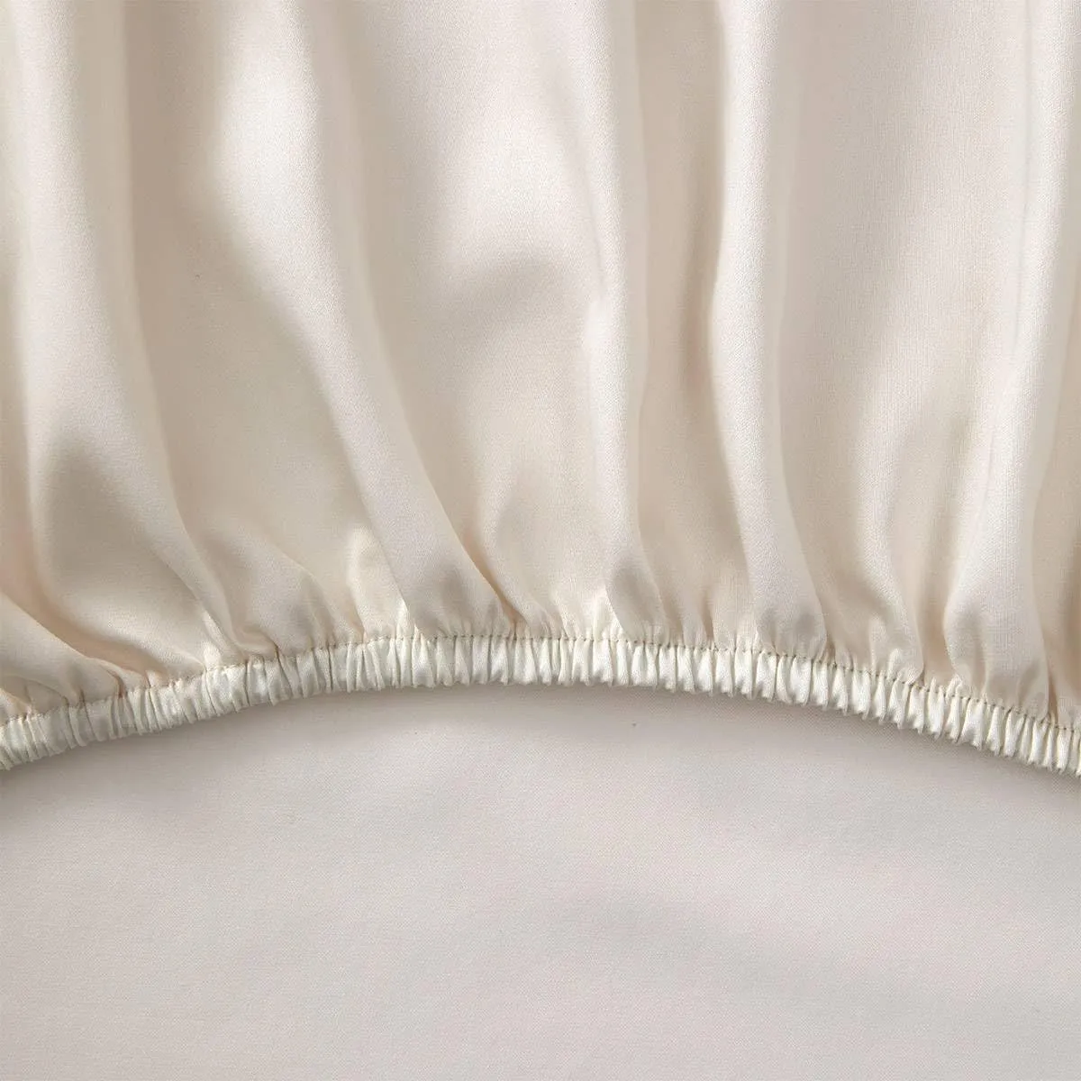 Yves Delorme Triomphe Nacre (Ivory) Full 55 x 79 in Fitted Sheet - Extra Soft and Warm Luxury Sheets, 100% Natural Organic French Bed Linens - Breathable and Durable
